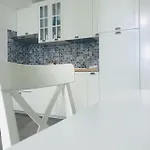 Affittacamere Zì Marì - Via Sirene 4*