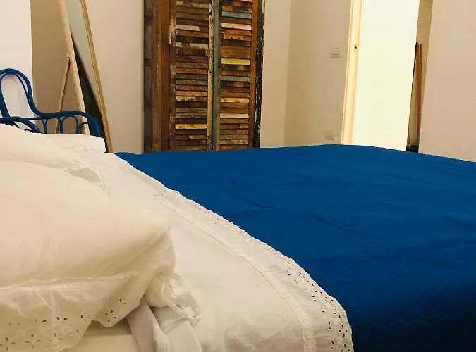 Zì Marì - Via Sirene Affittacamere 4*