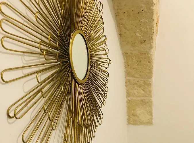 Affittacamere Zì Marì - Via Sirene 4*