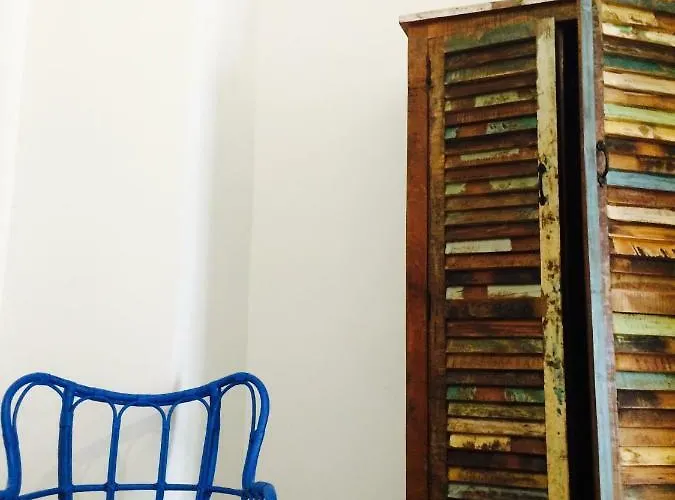 Zì Marì - Via Sirene Affittacamere 4*