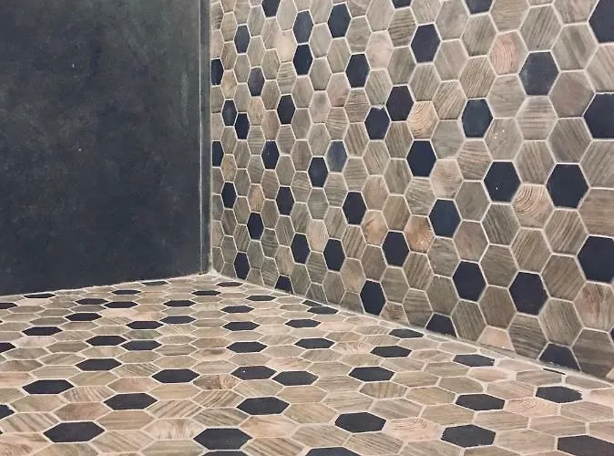 Affittacamere Zì Marì - Via Sirene 4*